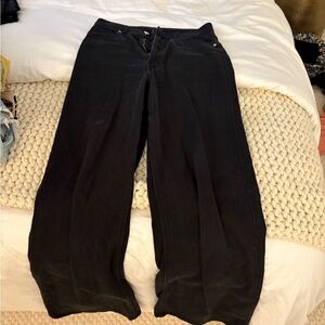Black Wide-Leg Pants
